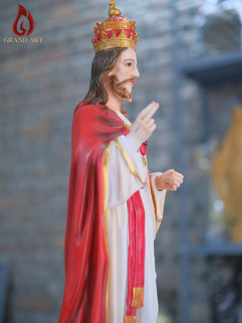  Tượng Chúa Phù Việt bằng composite 