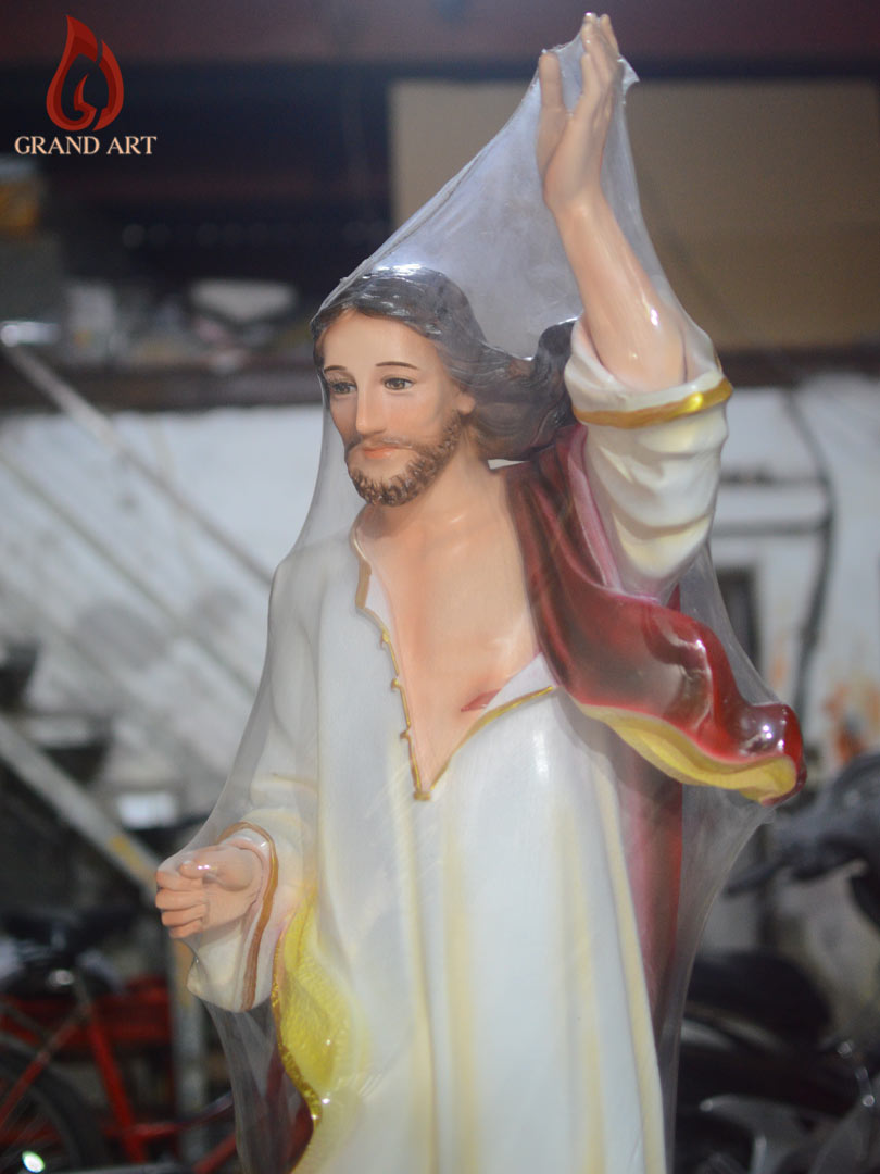 Tượng Chúa Phục Sinh Bằng Composite Sơn Màu Đẹp