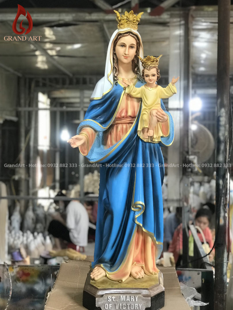 tượng Đức Mẹ Bế Chúa bằng composite sơn màu cao 110cm