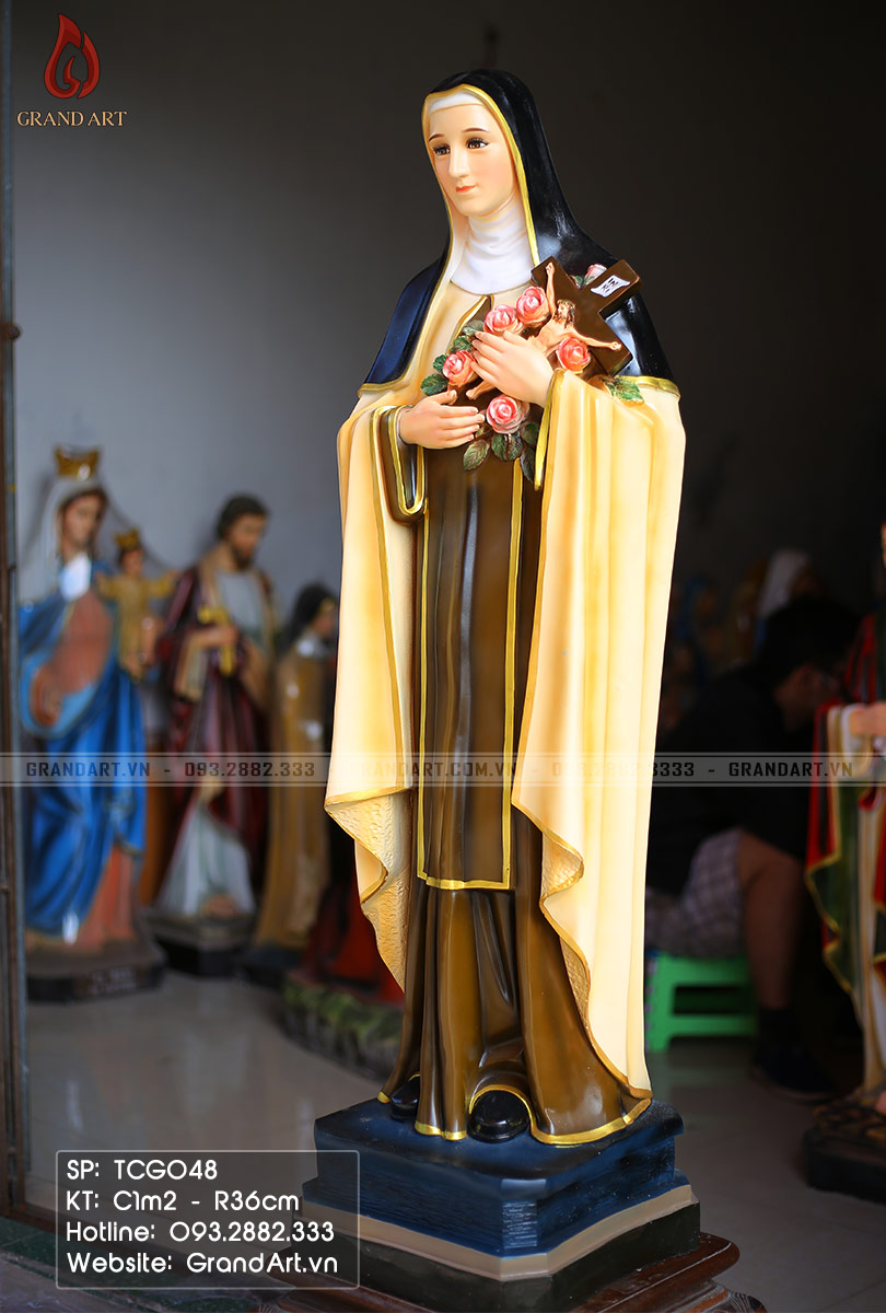 tượng Đức Mẹ Teresa bằng composite cao 1m2