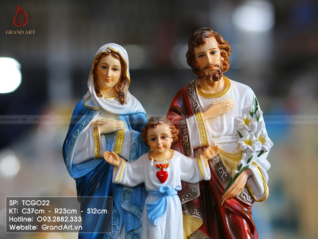 tượng gia đình Thánh Gia bằng composite cao 37cm