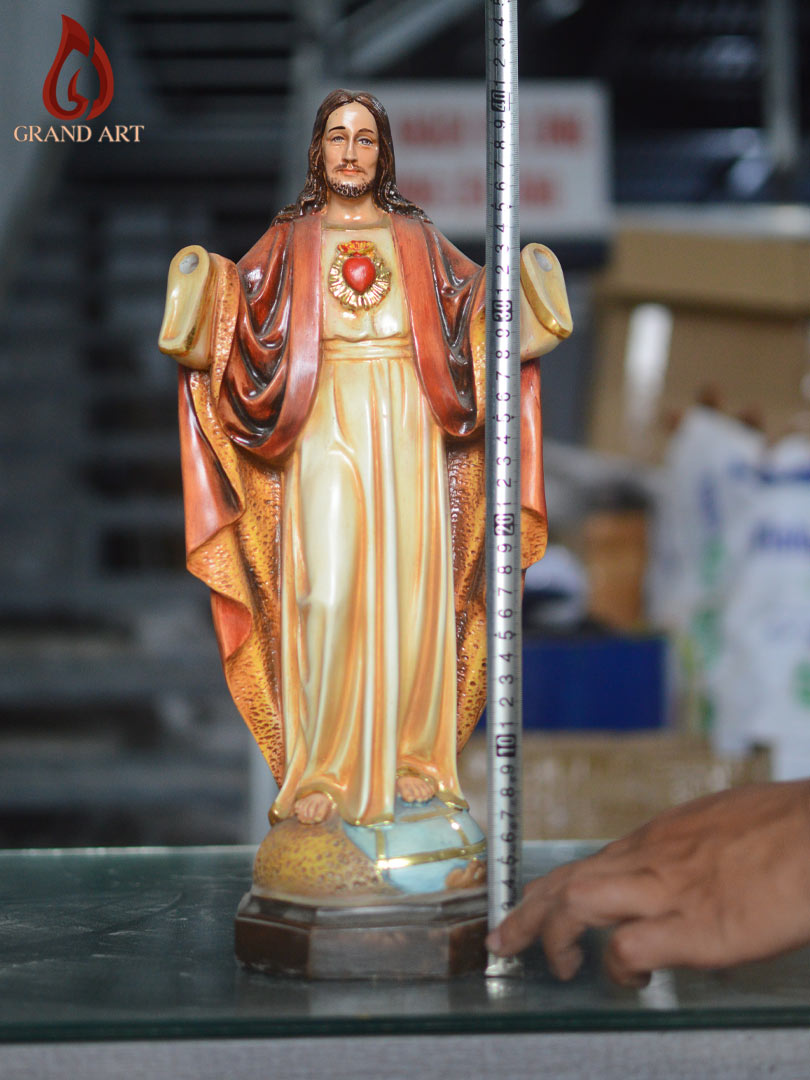 Tượng Chúa Kito Vua Bằng Composite Cao 40Cm Vẽ Giả Cổ 13 Tượng Chúa Kito Vua bằng composite cao 40cm vẽ giả cổ