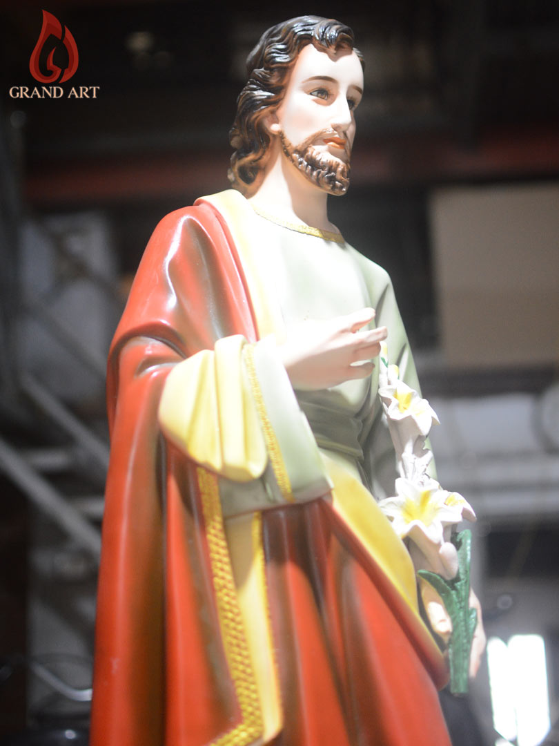 Tượng Thánh Giuse Hoa Huệ Bằng Composite Sơn Màu Cao 100cm