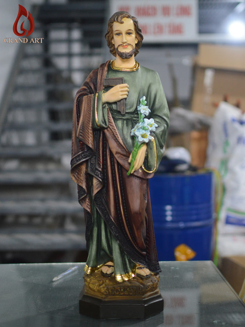 Tượng Thánh Giuse Hoa Huệ Bằng Composite Vẽ Giả Cổ Cao 60cm