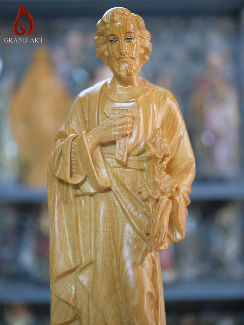 Tượng Thánh Giuse Hoa Huệ Bằng Composite Giả Gỗ Cao 50cm