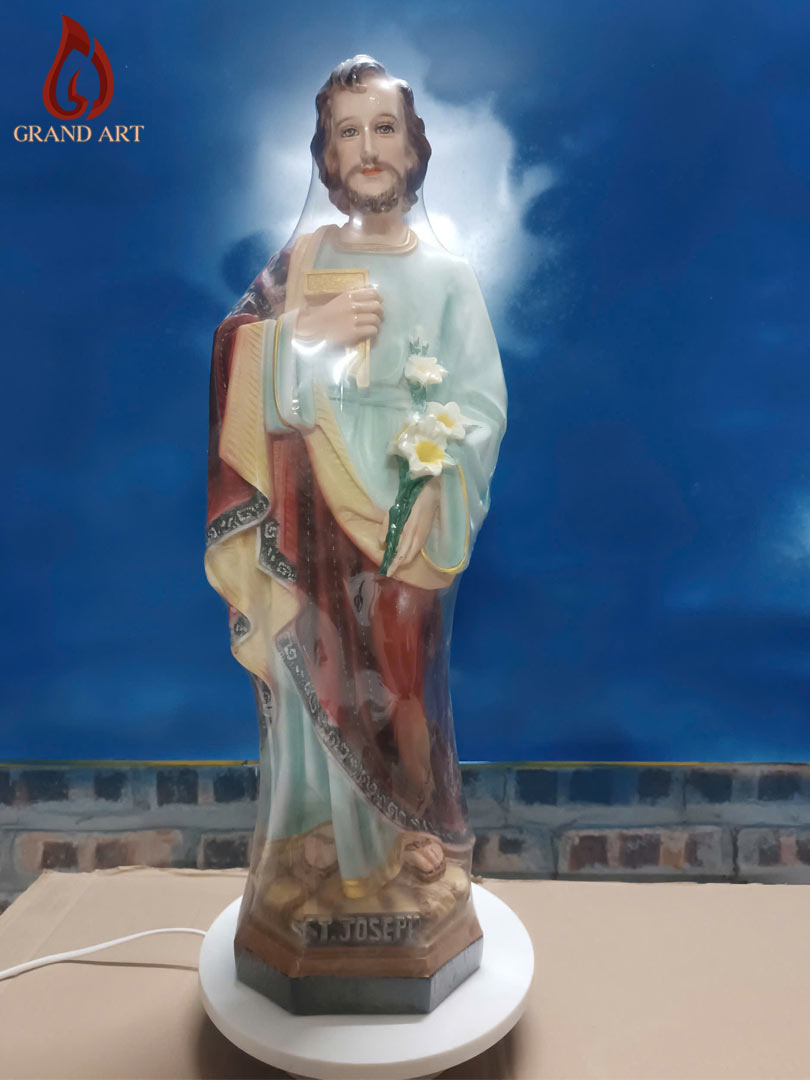 Tượng Thánh Giuse Hoa Huệ Bằng Composite Sơn Màu Cao 60cm
