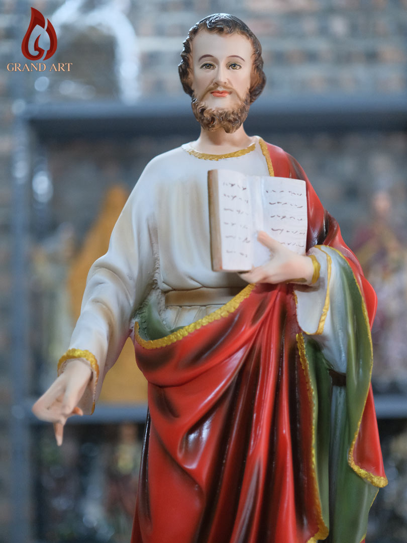Tượng Thánh Sử Luca bằng composite sơn màu cao 70cm