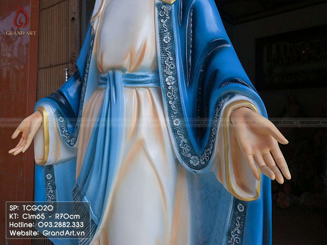 tượng Đức Mẹ ban ơn bằng composite cao 1m65