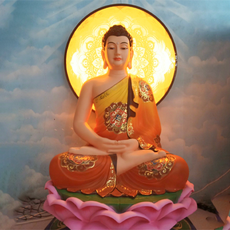 Tượng Phật Thích Ca Ngồi Đài Sen Bằng Composite Áo Hoa Văn