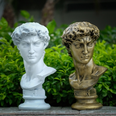 Ưu điểm vượt trội của chất liệu composite trong chế tác tượng Phục Hưng