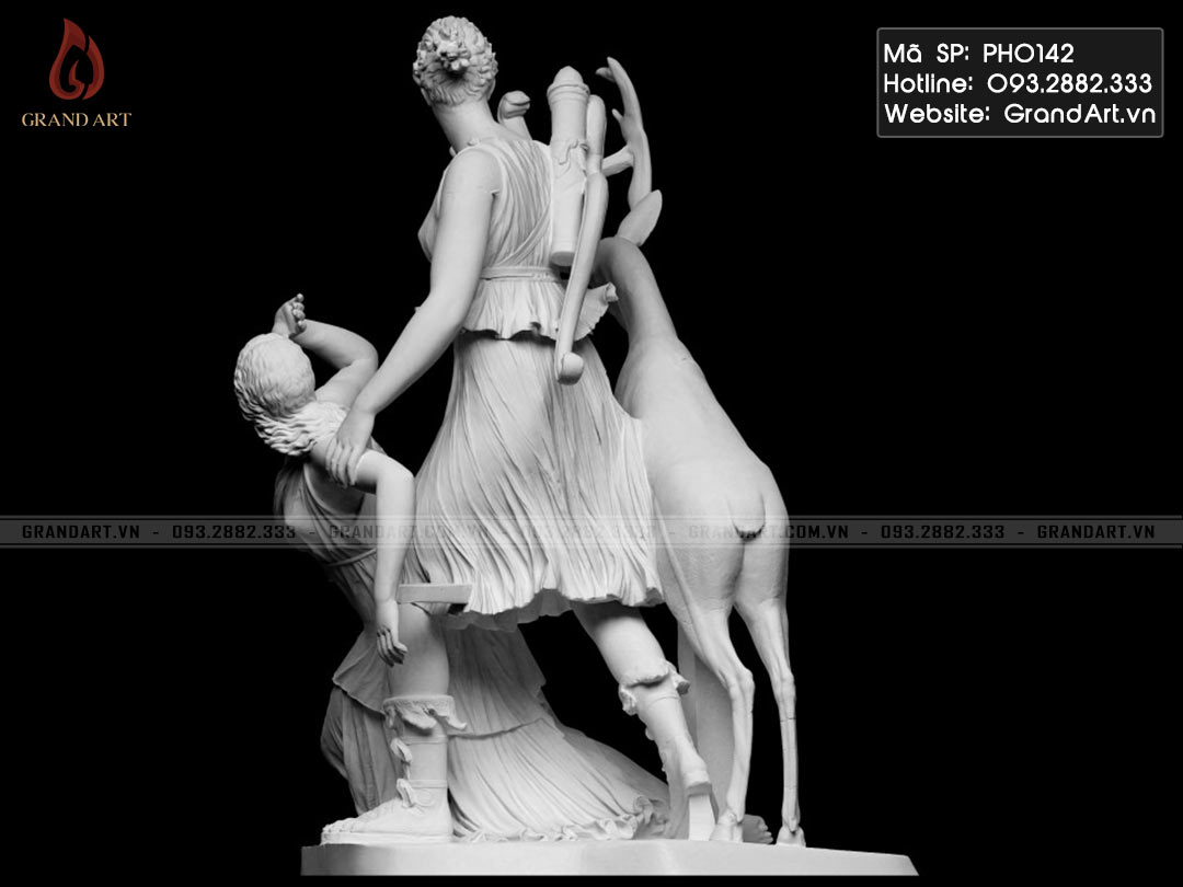 Tượng Artemis và Iphigeneia