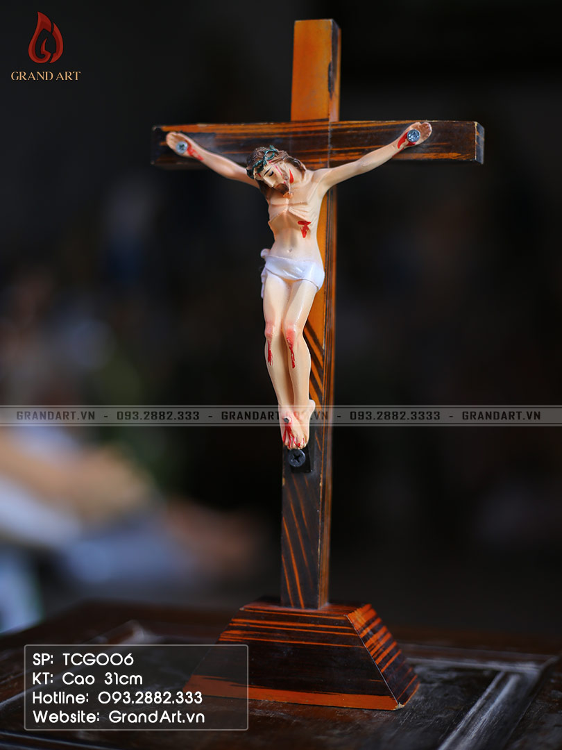 tượng Công Giáo Chúa chịu nạn bằng composite cao 31cm