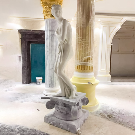 Tìm hiểu về các mẫu tượng Cô Gái Khỏa Thân