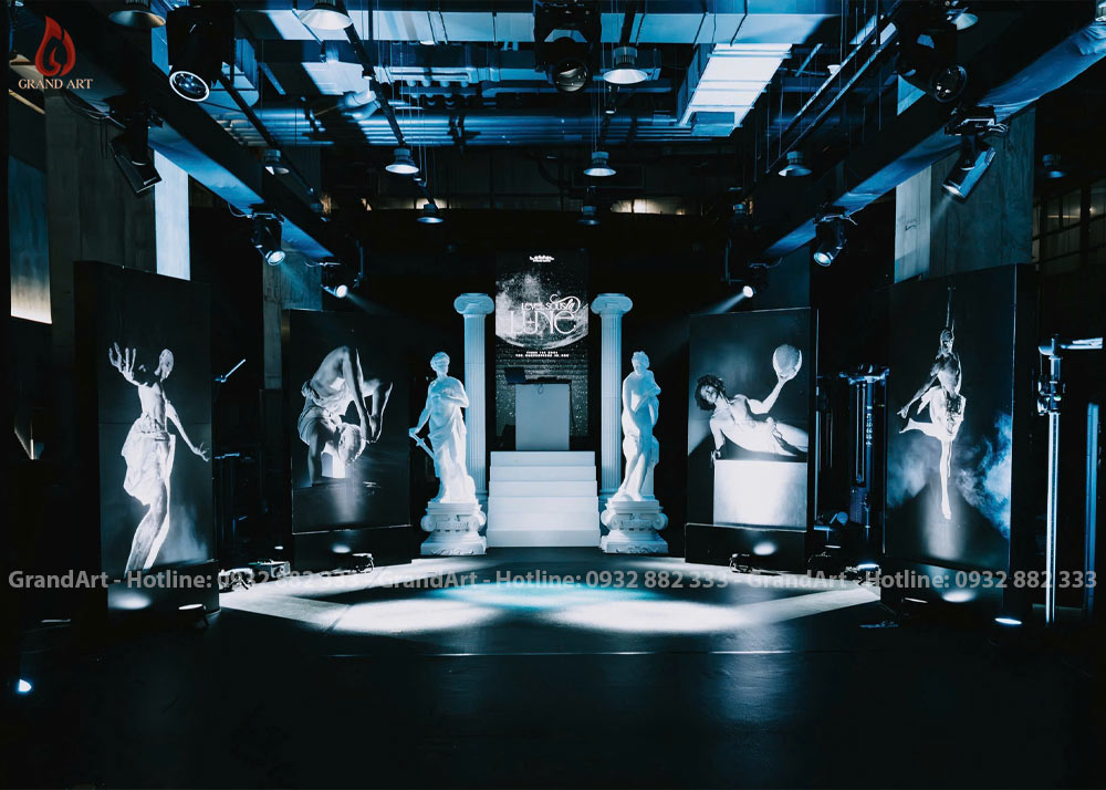  Bộ Tượng Phục Hưng Composite Trang Trí Sự Kiện Cho Level Fitness Hanoi