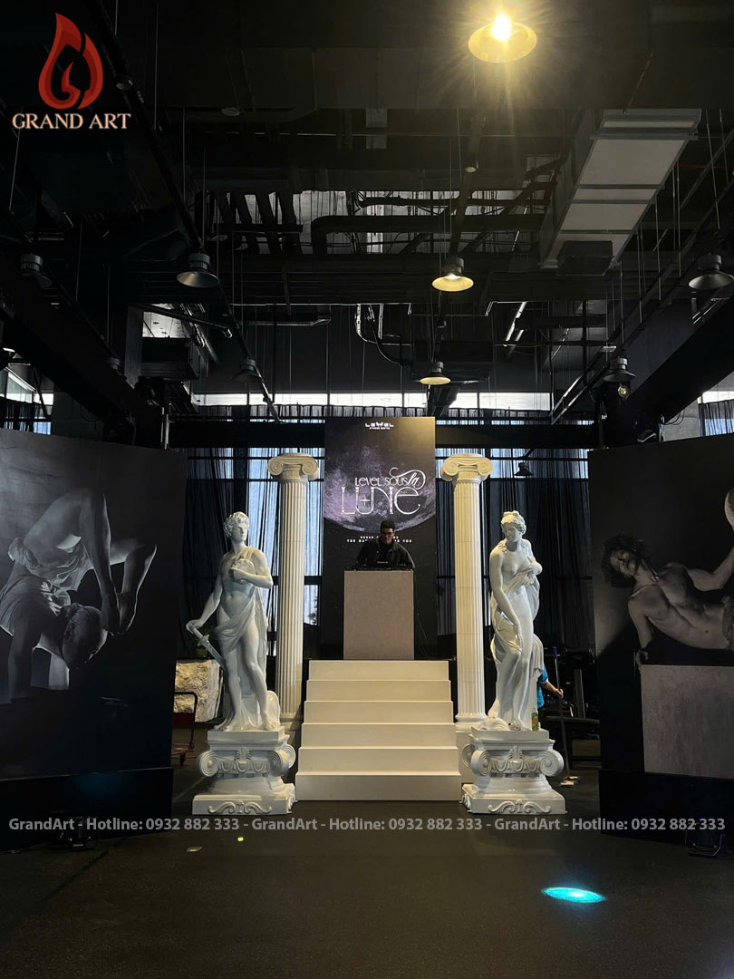 Bộ tượng Phục Hưng composite trang trí sự kiện cho Level Fitness Hanoi