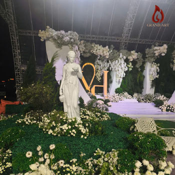 Kiến Trúc Phục Hưng Ấn Tượng Trong Lễ Cưới Xa Hoa Của Hoa Hậu Đỗ Thị Hà