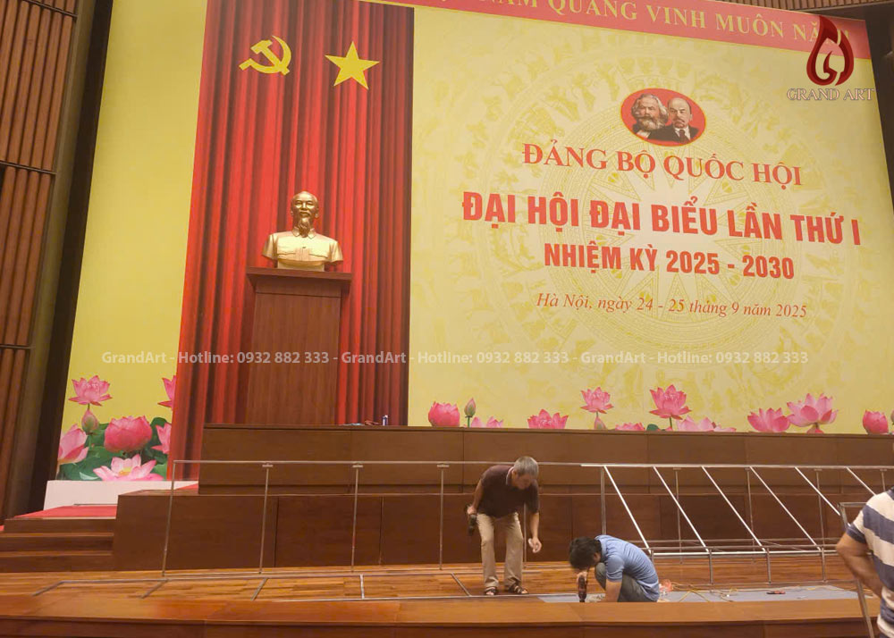 cung cấp tượng chân dung bác hồ cho vp quốc hội