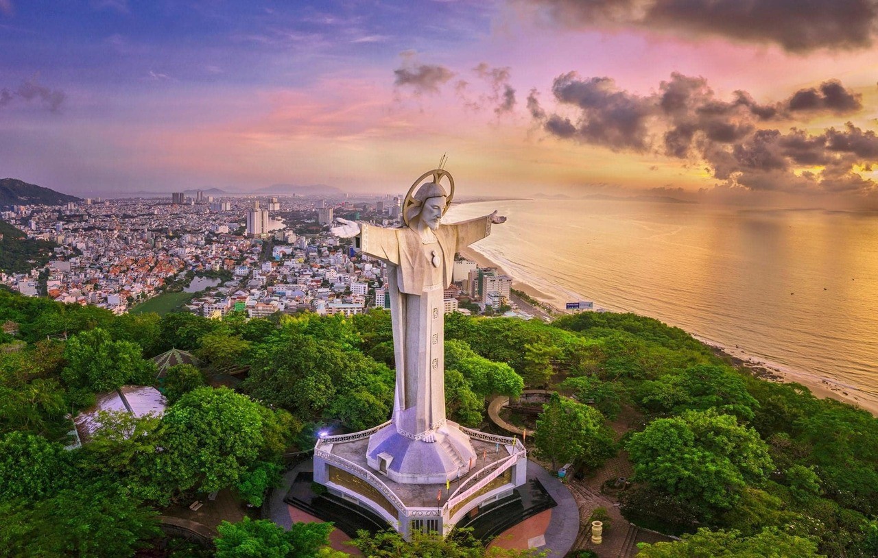 Tượng Chúa Kitô Vua tại Vũng Tàu