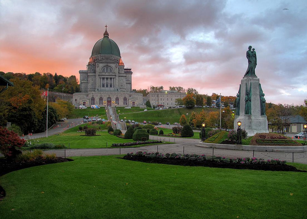 Tượng Thánh Giuse Montreal